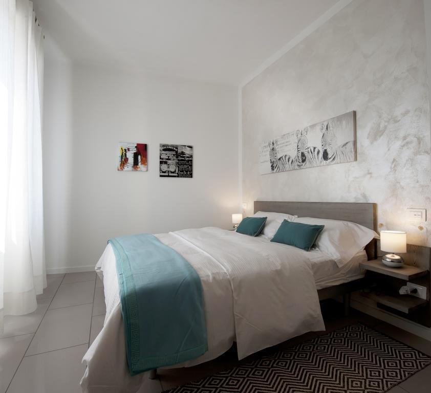 Le Suites - Di Fronte Ospedale Sacro Cuore Неграр Экстерьер фото
